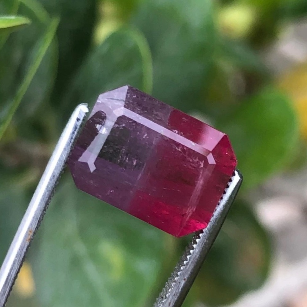 7.10 ct rare genuine  bi color tourmaline loose gemstone in gem jar